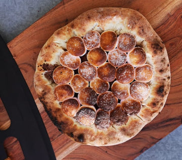 S'mores pizza