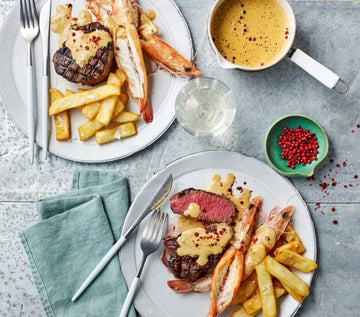 Surf and turf with pink peppercorn sauce (TM6)