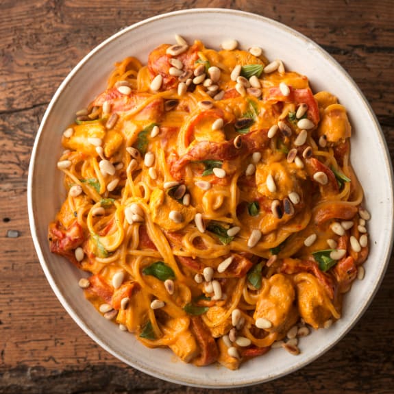 Chicken, Basil and Roasted Red Pepper Spaghetti