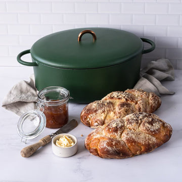Plaited loaves with crumble topping baked in a cast iron pot
