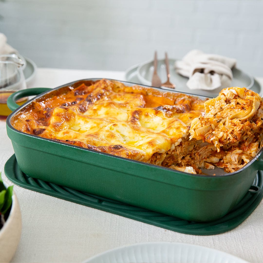 Baking Pan Cast Iron Lasagne Dish Chef's Classic™ Enameled Cast
