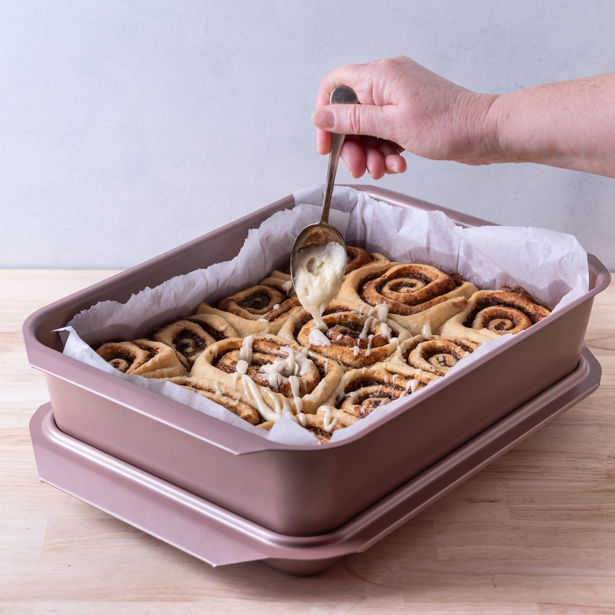 Thermomix Rose Gold Roasting Tray with Lid